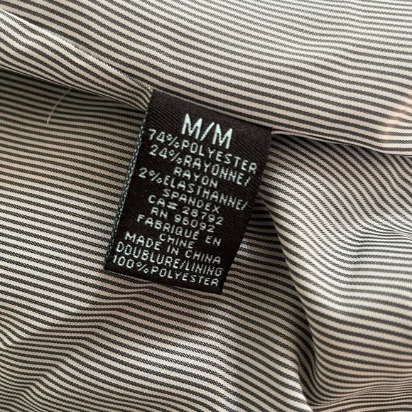 Cynthia Rowley Unstructured Blazer in Grey with Pinstripe Lining, Size M - Picture 8 of 8